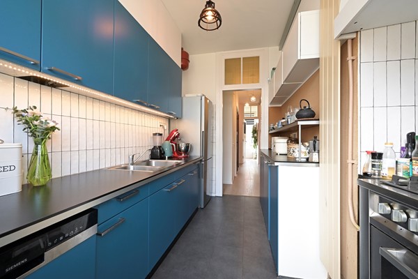 Medium property photo - Hendrik van Deventerstraat 127, 2563 XS Den Haag